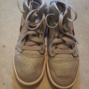 Jordan mid 1 wolf grey and pink racer size 13c